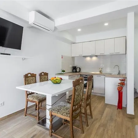 Mateo Apartment *