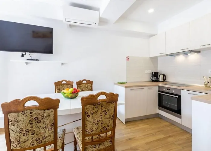 Mateo By Briskva * Kaštelir